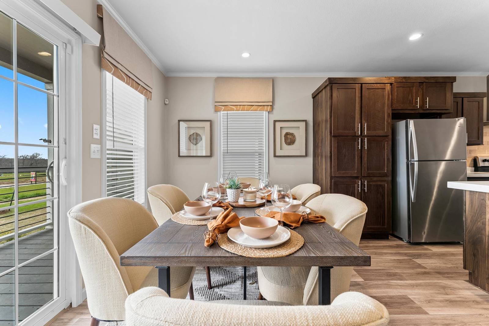 Innovation xl interior home features