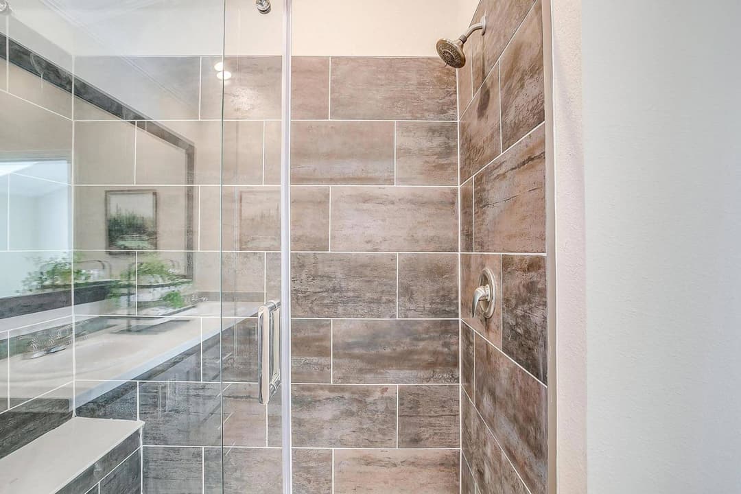 Innovation t bathroom home features