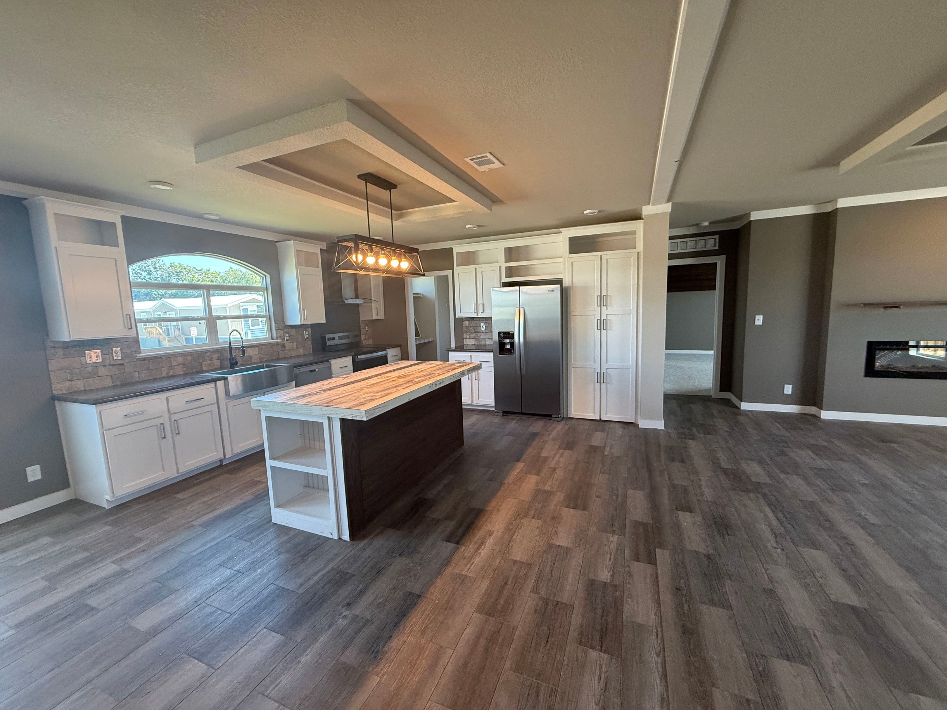 Lot 202 - move in ready - el rancho interior and kitchen home features