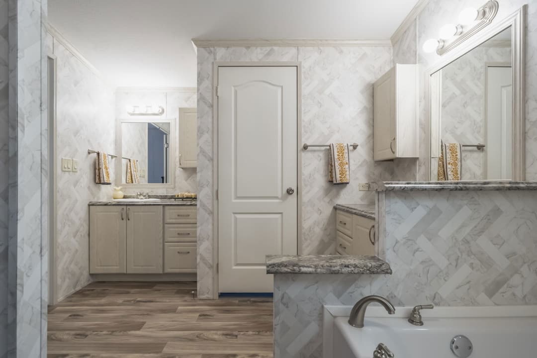 The rook bathroom home features