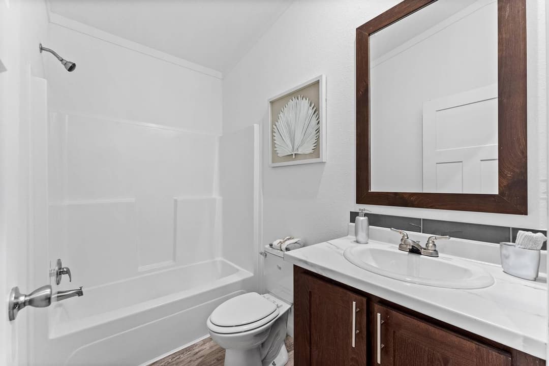 Innovation p bathroom home features