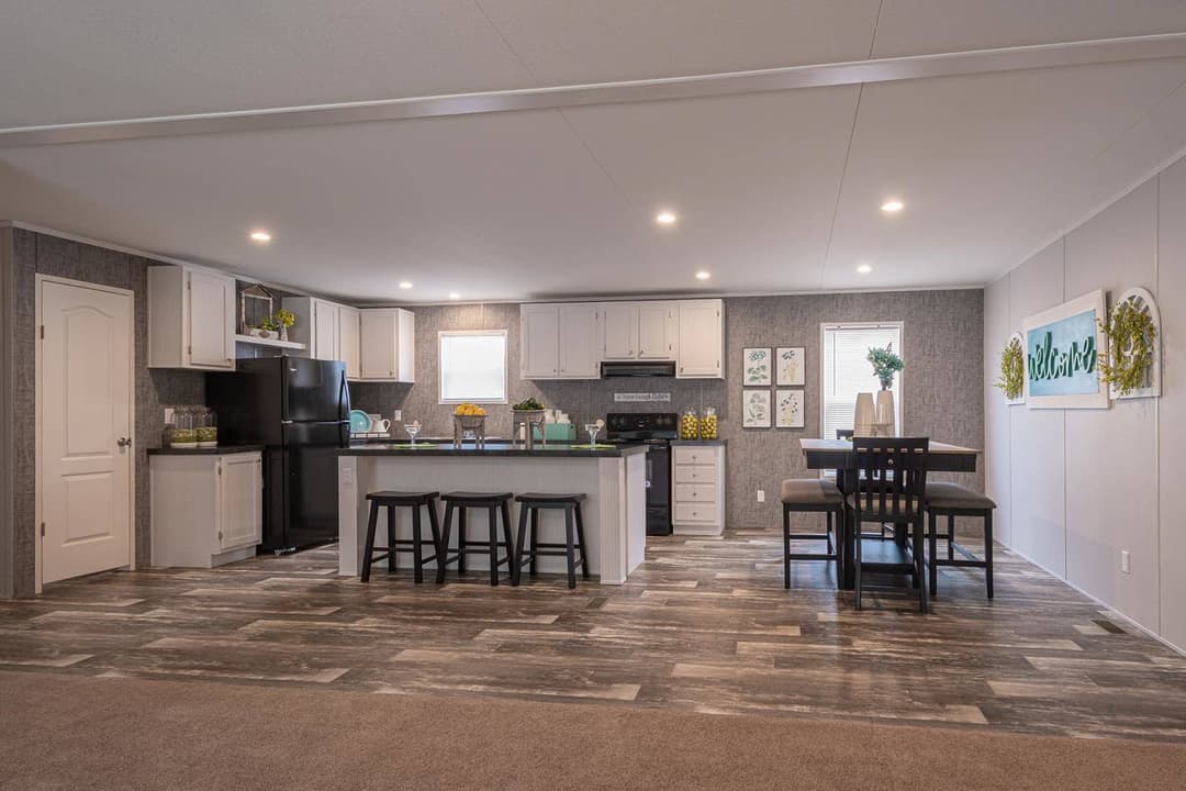 Redman rm3268a kitchen home features