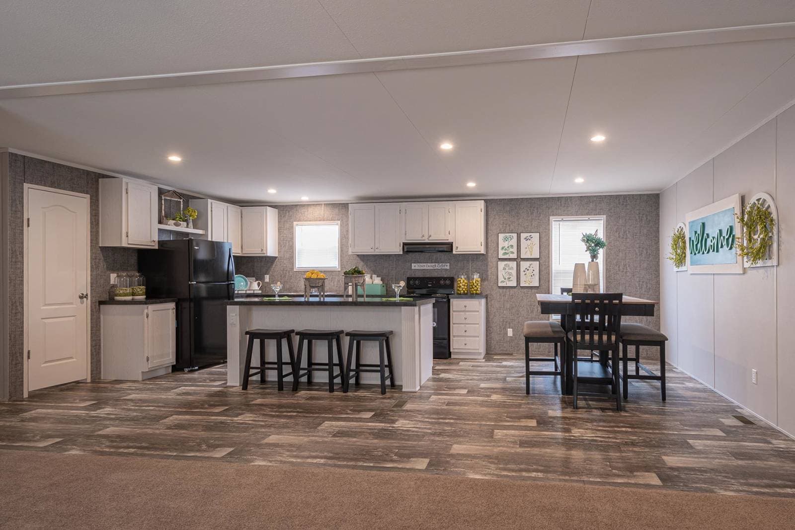 Redman rm3268a kitchen home features