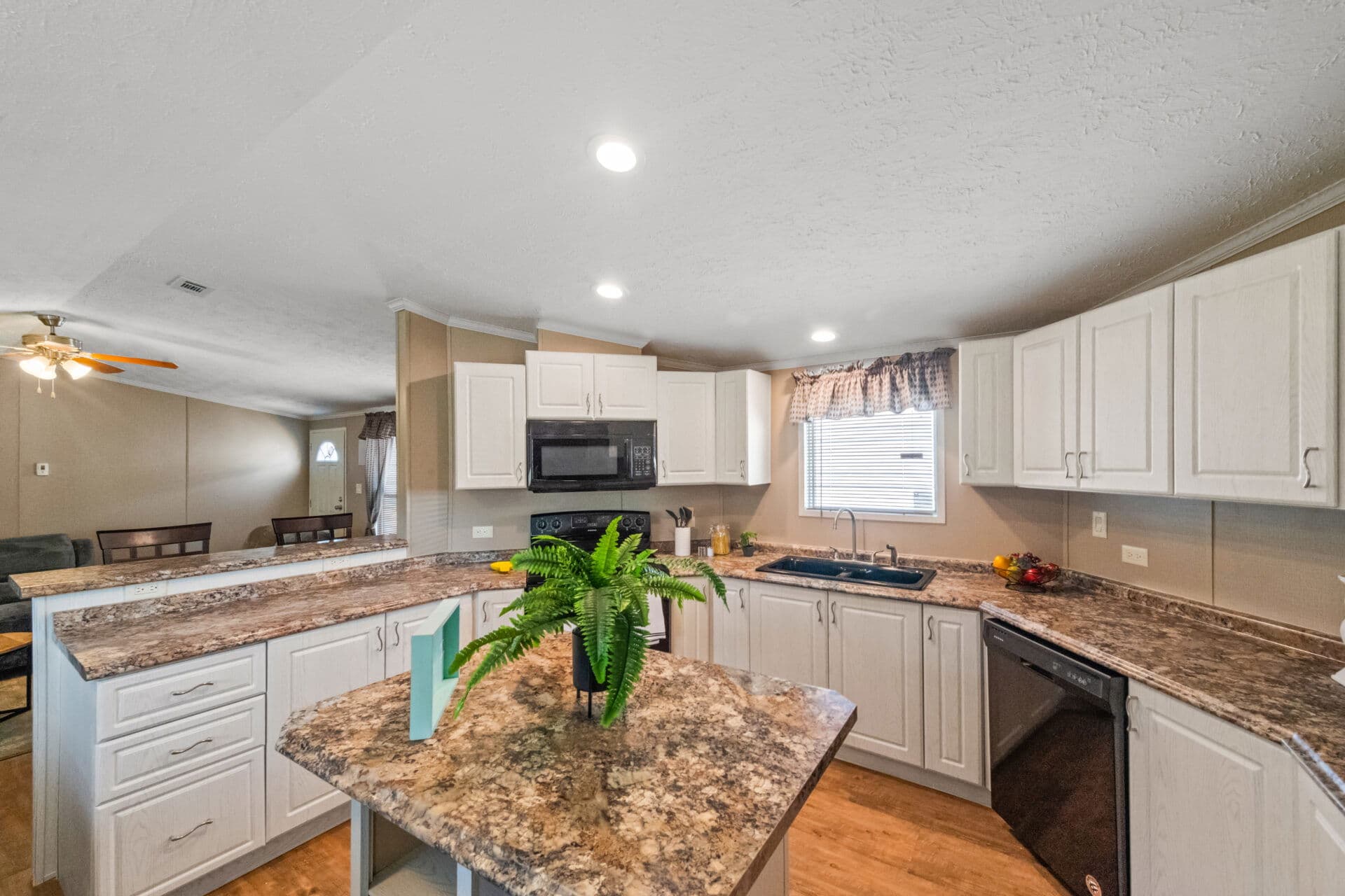 The knight kitchen home features