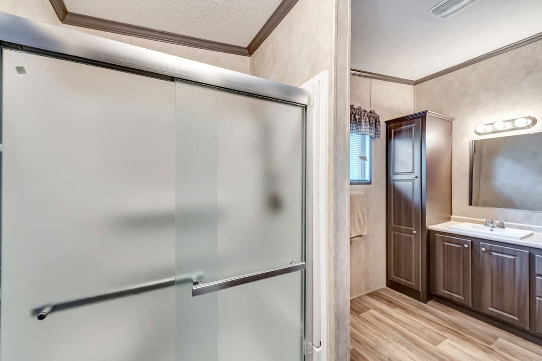 The king bathroom home features