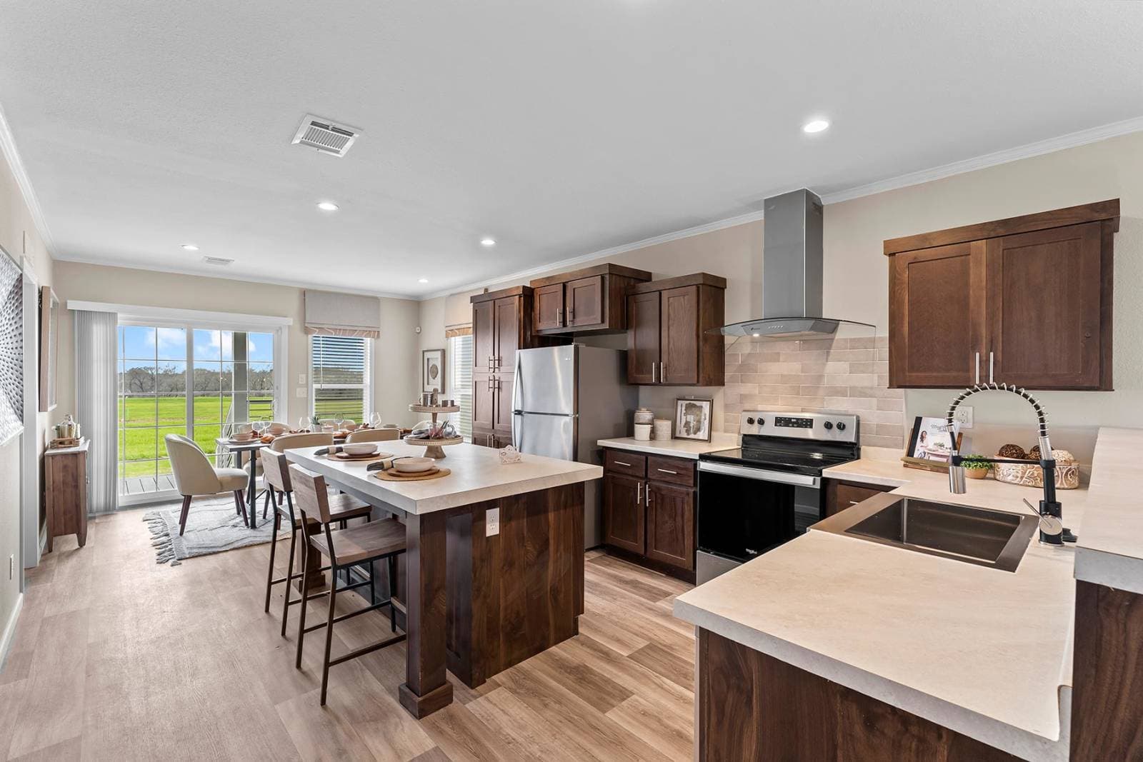 Innovation xl kitchen home features