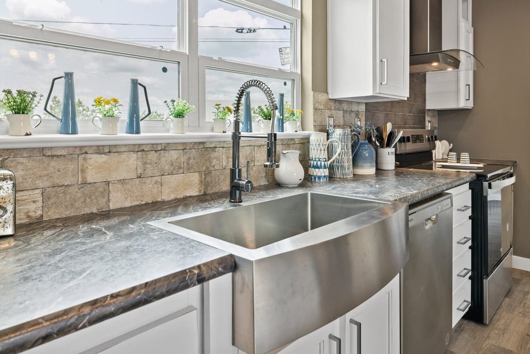 El rancho 32764a kitchen home features