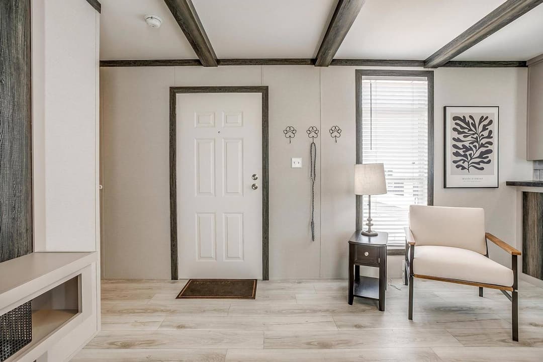 Ascend interior home features