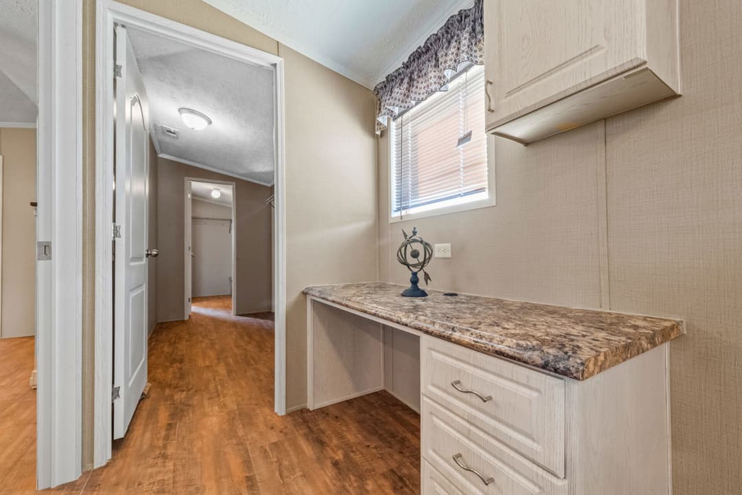 The knight interior home features