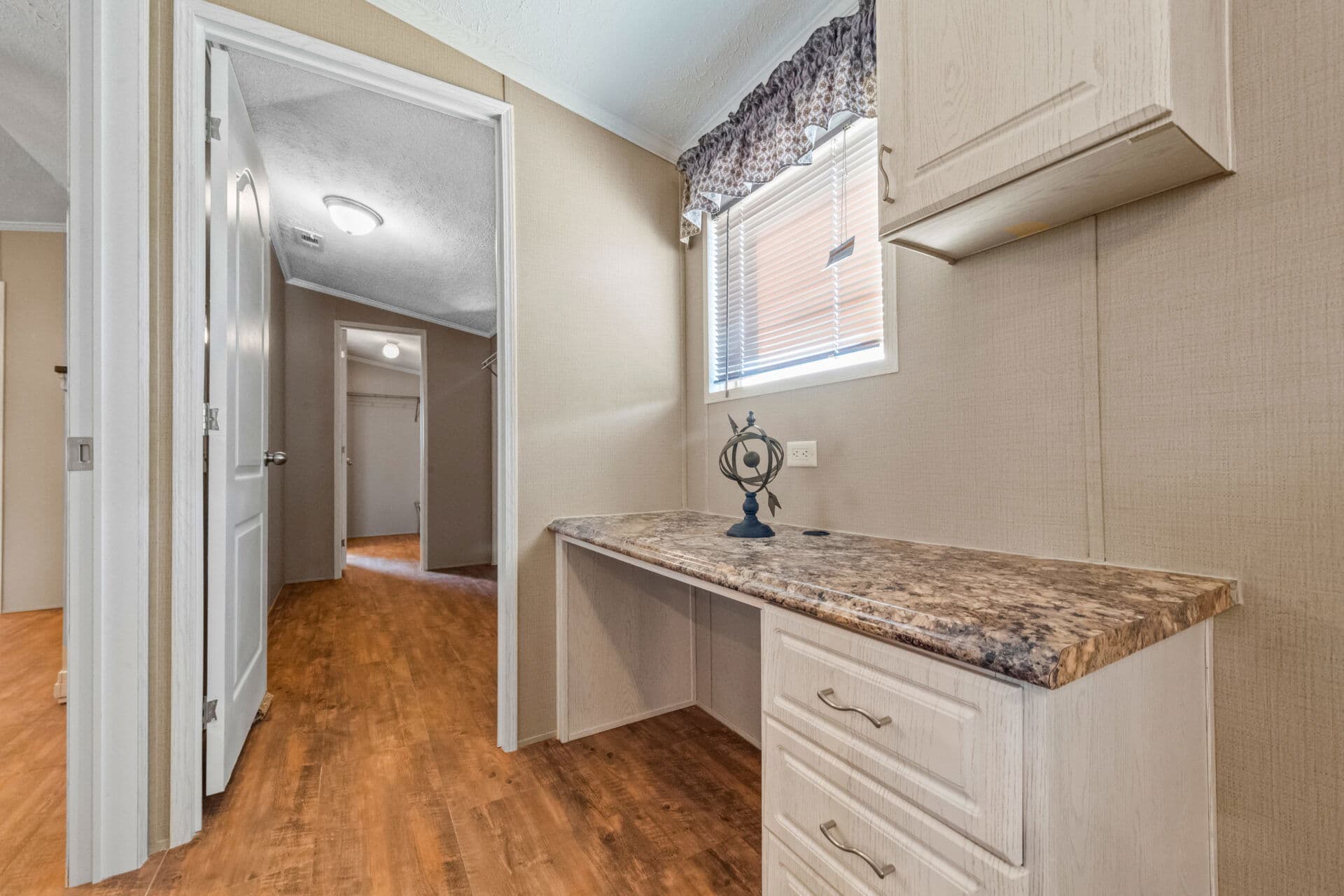 The knight interior home features