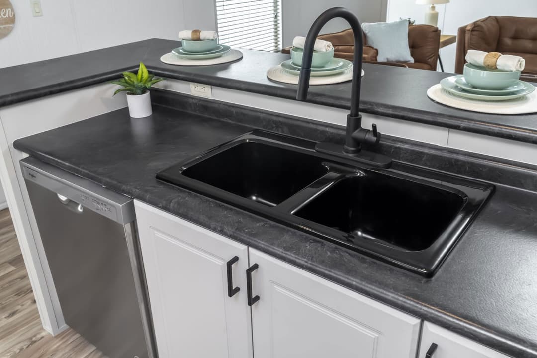 The queen kitchen home features