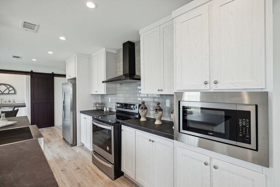 Nm2852a kitchen home features