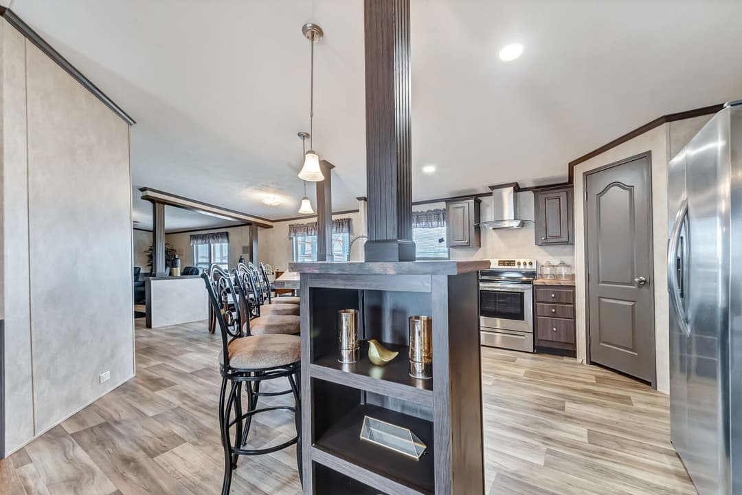 The king interior home features