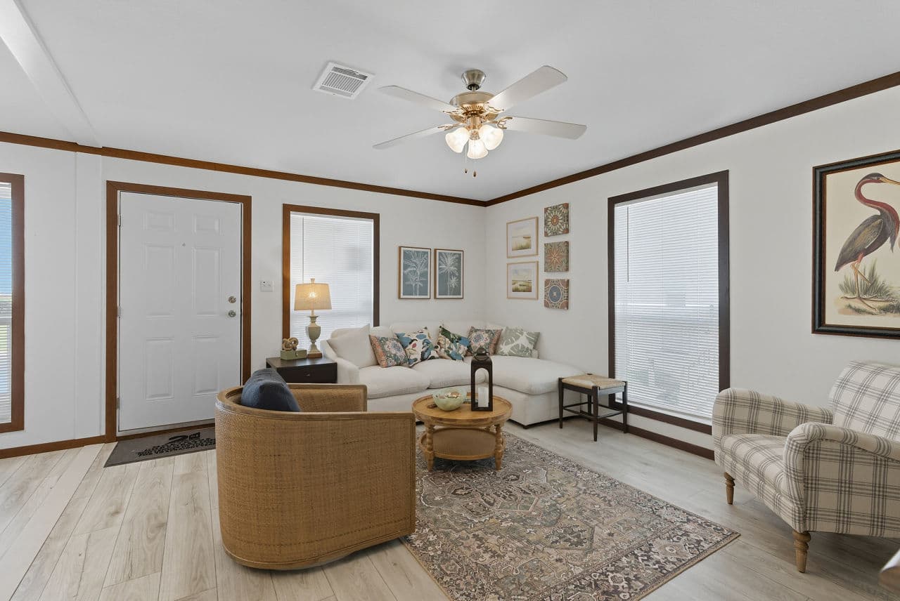 Nm2842j interior home features