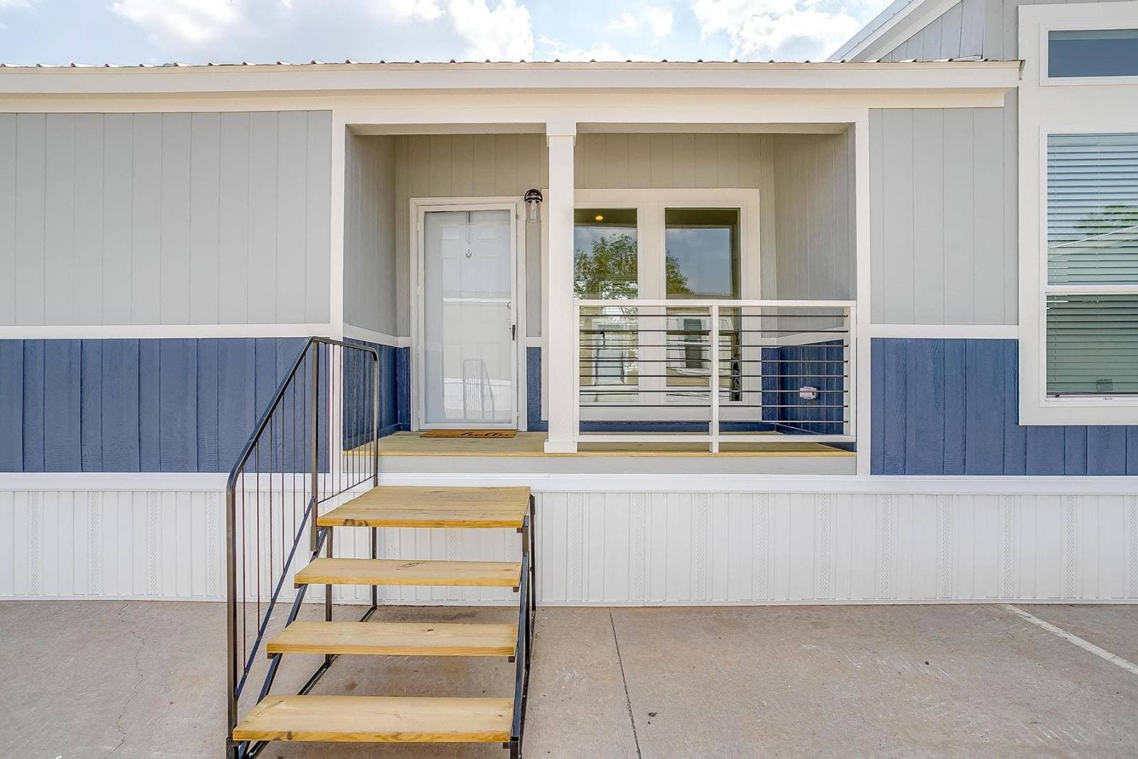 Innovation t exterior home features