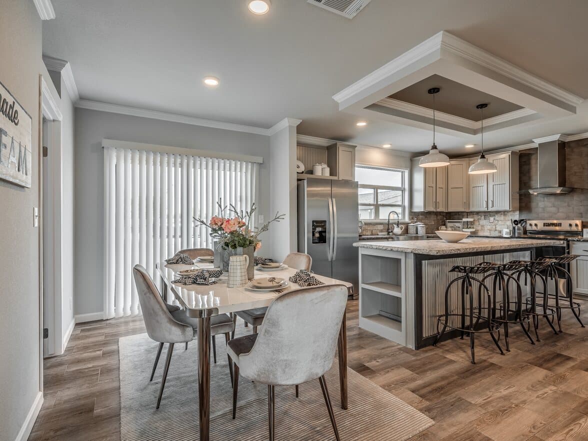 Vintage farmhouse flex 47643a interior home features