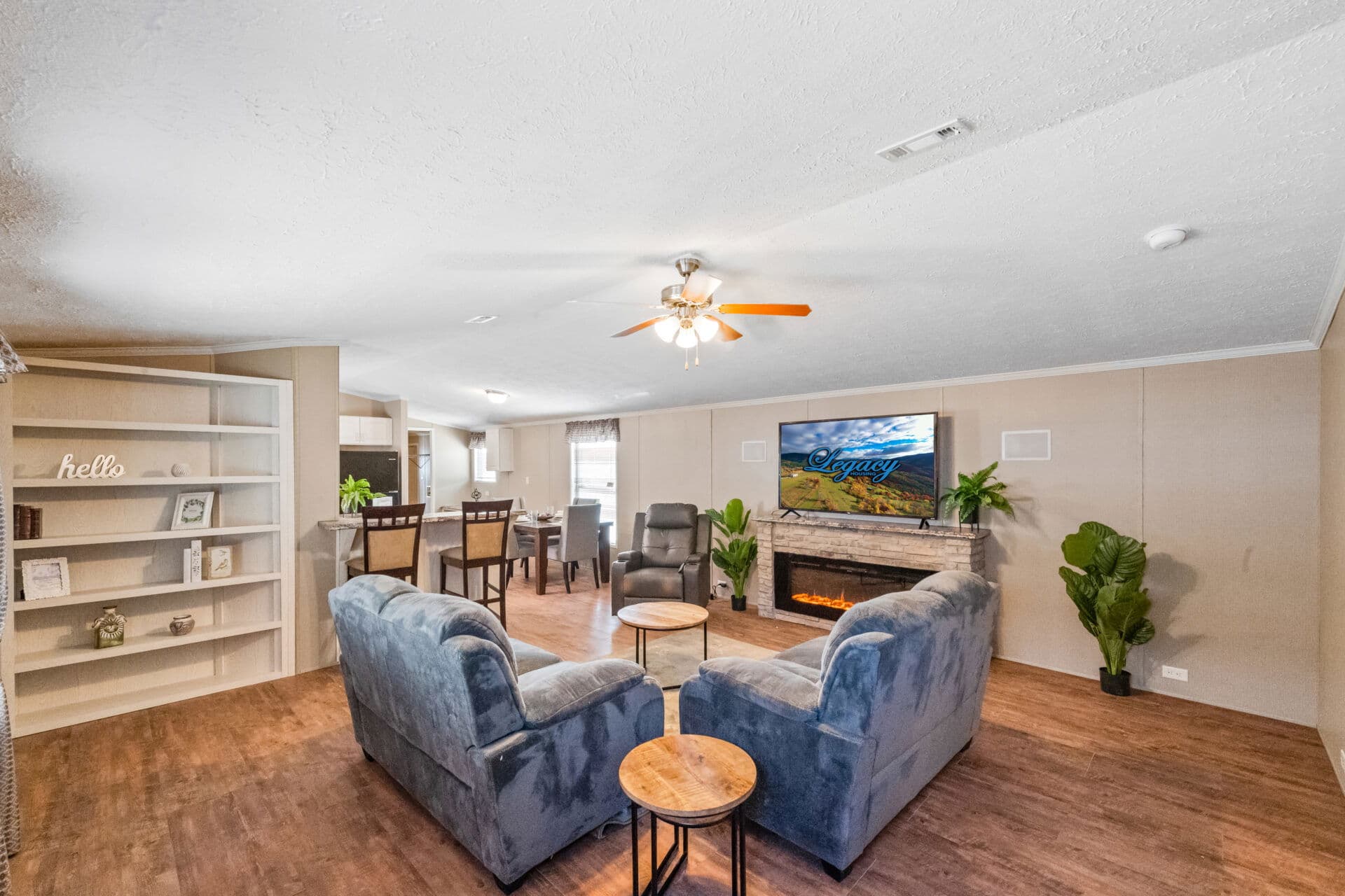 The knight interior home features