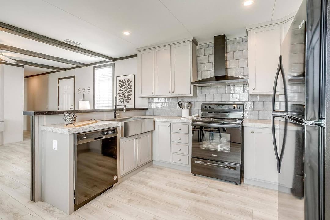 Ascend kitchen home features
