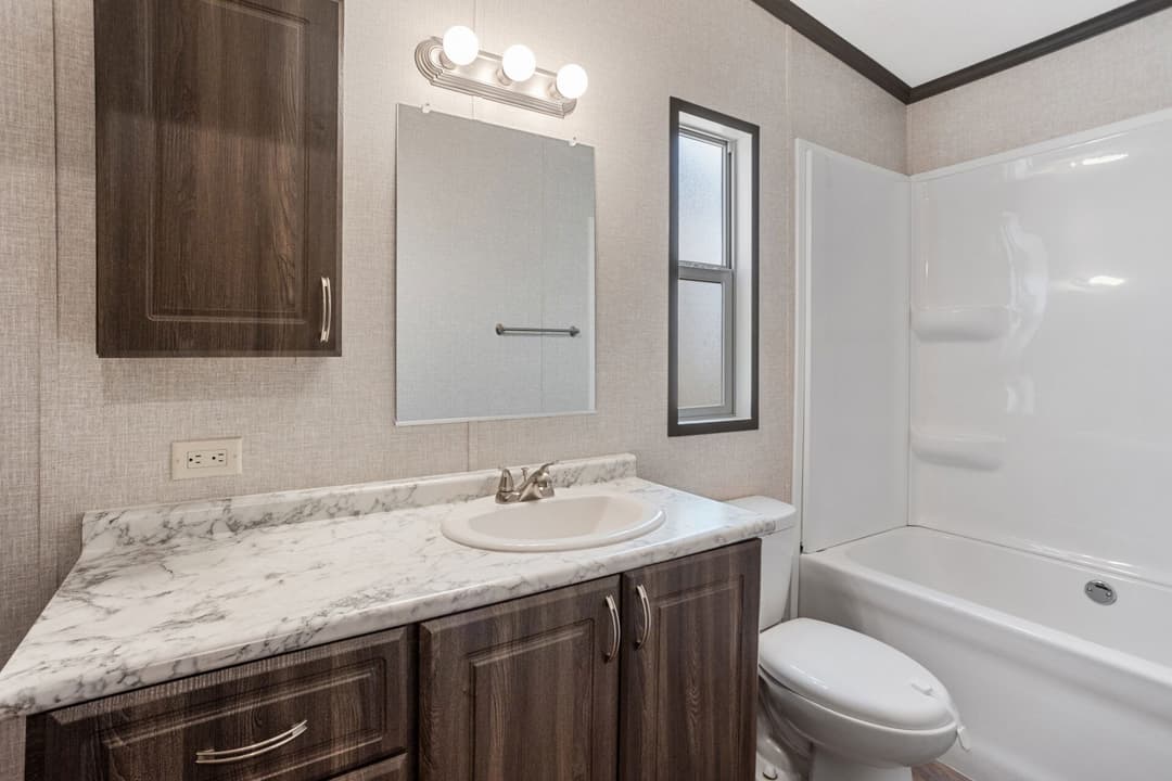 The pawn bathroom home features