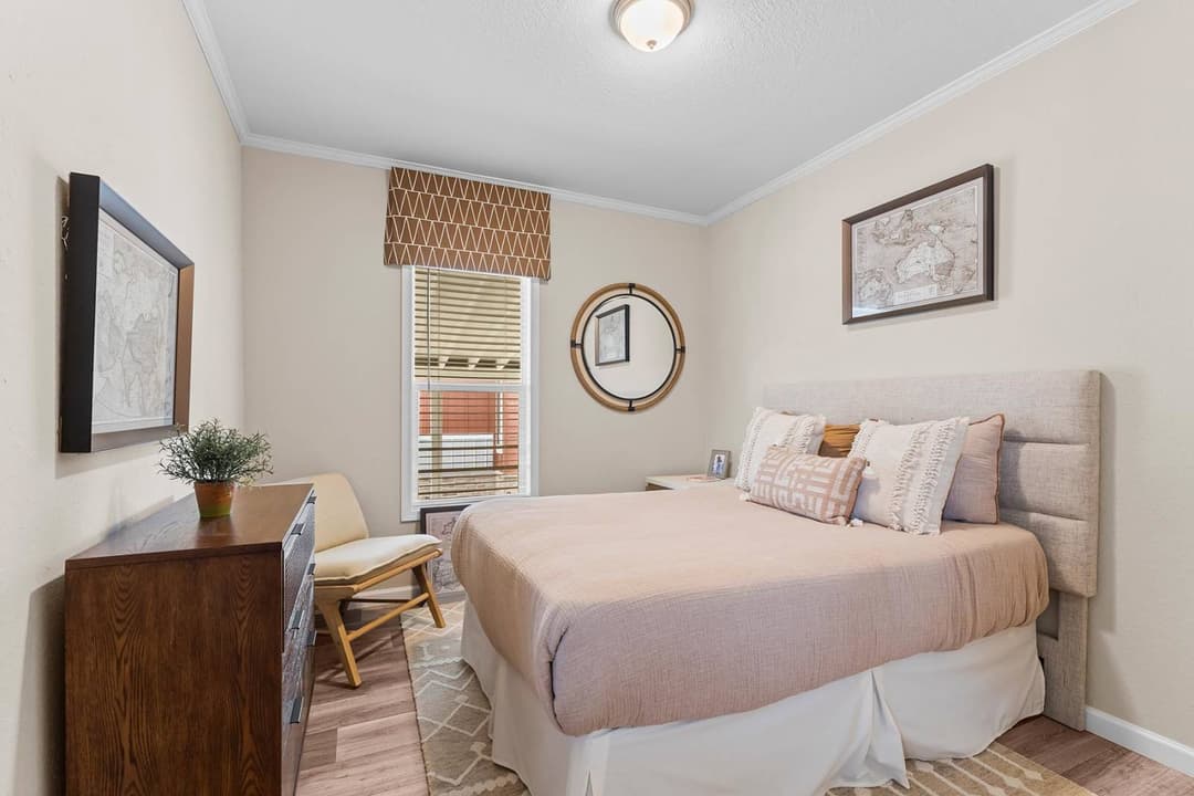 Innovation xl bedroom home features