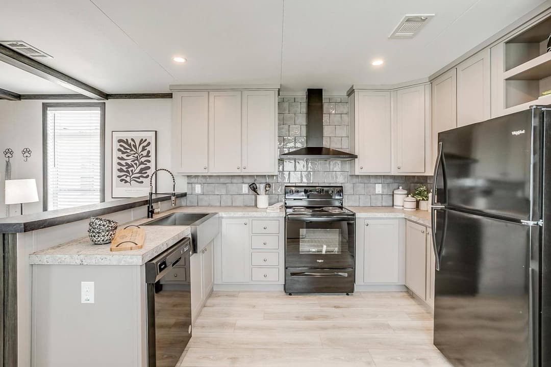 Ascend kitchen home features