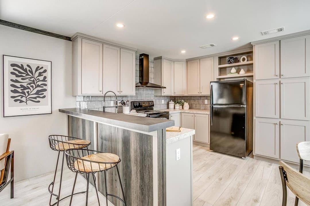 Ascend kitchen home features