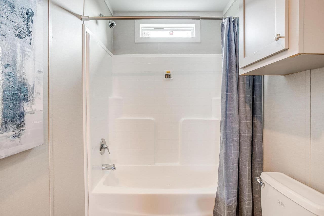 Nm3252b bathroom home features