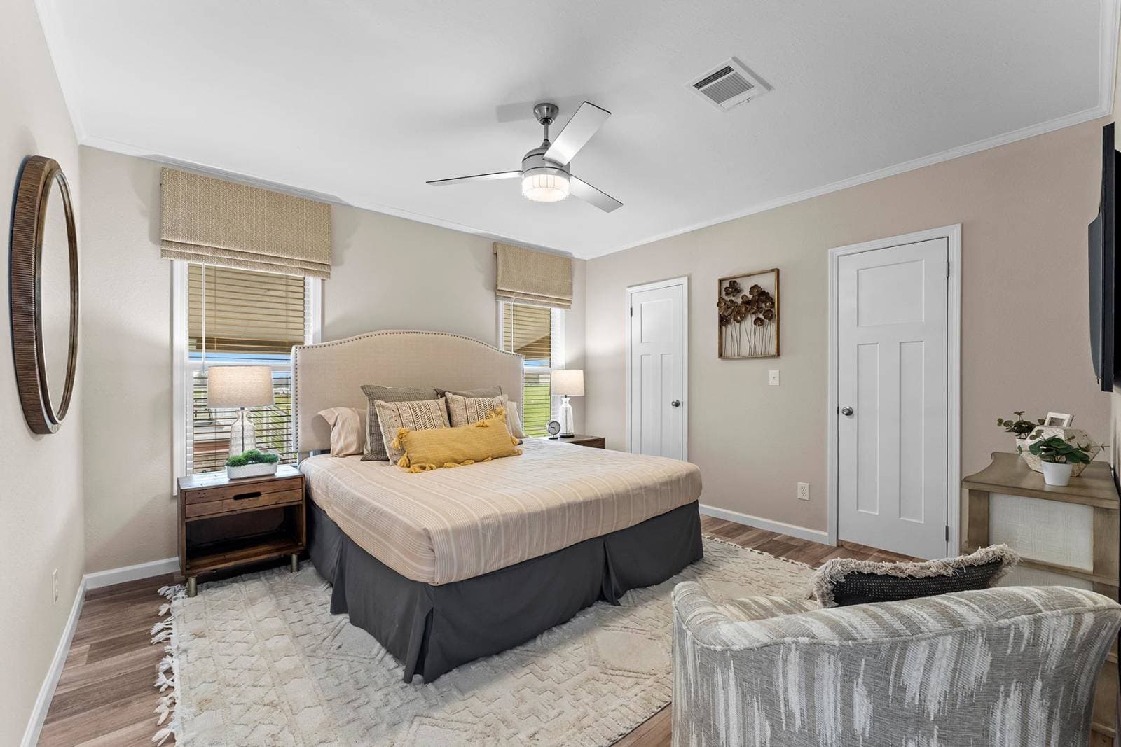 Innovation xl bedroom home features